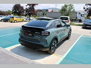 2025 Benzin Otomatik Citroen C4 Yeşil Asal