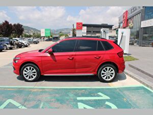 2022 Benzin Otomatik Skoda Kamiq Kırmızı Asal