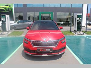 2022 Benzin Otomatik Skoda Kamiq Kırmızı Asal