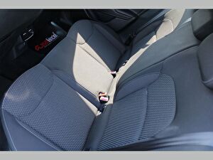 2025 Benzin Otomatik Skoda Fabia Yeşil Asal