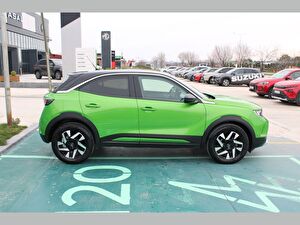 2023 Benzin Otomatik Opel Mokka Yeşil Asal
