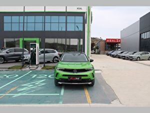 2023 Benzin Otomatik Opel Mokka Yeşil Asal