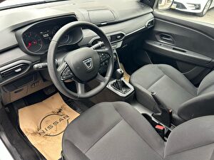 2022 Benzin Otomatik Dacia Sandero Beyaz Bostancıoğlu