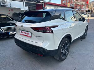 2023 Hybrid Otomatik Nissan Qashqai Beyaz Bostancıoğlu