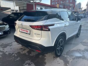 2023 Hybrid Otomatik Nissan Qashqai Beyaz Bostancıoğlu