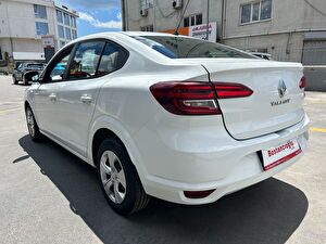 2022 Benzin Otomatik Renault Taliant Beyaz Bostancıoğlu