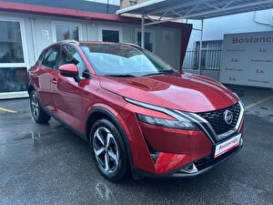 2022 MHEV Otomatik Nissan Qashqai Kırmızı Bostancıoğlu