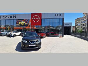 Nissan X-Trail SUV SUV 1.6 DCI Platinum Premium Pack X-tronic