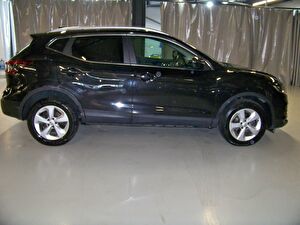 2020 Dizel Otomatik Nissan Qashqai Siyah Yüzbaşıoğlu