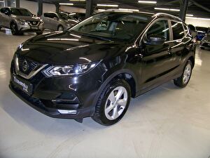 Nissan Qashqai SUV SUV 1.5 DCI Sky Pack DCT