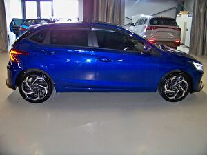 2022 Benzin Otomatik Hyundai i20 Mavi Yüzbaşıoğlu