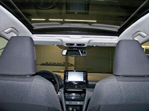 2022 Hybrid Otomatik Toyota Yaris Gümüş Gri Yüzbaşıoğlu