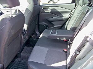 2023 MHEV Otomatik Nissan Qashqai Gri Yüzbaşıoğlu