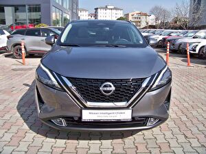 2023 MHEV Otomatik Nissan Qashqai Gri Yüzbaşıoğlu