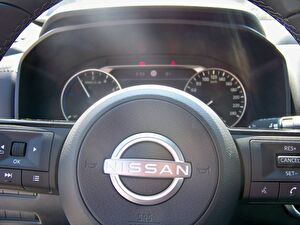 2023 Hybrid Otomatik Nissan Qashqai Gri Yüzbaşıoğlu Otomotiv Mam. San ve Tic A.Ş.