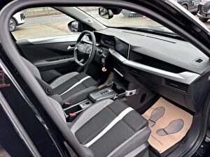 2025 Elektrik Otomatik Opel Frontera-e Siyah Yüzbaşıoğlu