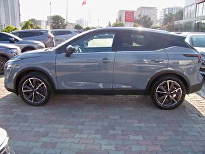 2023 MHEV Otomatik Nissan Qashqai Gri Yüzbaşıoğlu