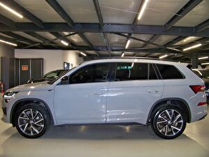 2023 Benzin Otomatik Skoda Kodiaq Gri Yüzbaşıoğlu