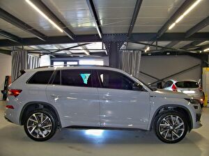 2023 Benzin Otomatik Skoda Kodiaq Gri Yüzbaşıoğlu
