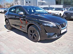 2023 Hybrid Otomatik Nissan Qashqai Siyah Yüzbaşıoğlu Otomotiv Mam. San ve Tic A.Ş.