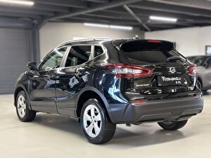 2020 Dizel Otomatik Nissan Qashqai Siyah Yüzbaşıoğlu