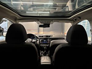 2020 Dizel Otomatik Nissan Qashqai Siyah Yüzbaşıoğlu