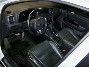 2016 Benzin Otomatik Kia Sportage Beyaz Yüzbaşıoğlu