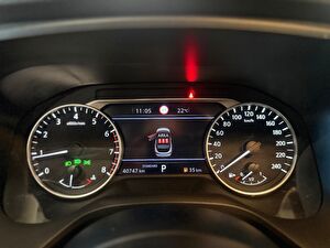 2023 Benzin Otomatik Nissan Qashqai Kırmızı Yüzbaşıoğlu