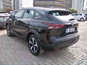 2023 Hybrid Otomatik Nissan Qashqai Siyah Yüzbaşıoğlu