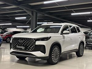 Chery Tiggo 8 SUV 1.6 TGDI Prestige DCT