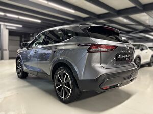 2023 MHEV Otomatik Nissan Qashqai Gri Yüzbaşıoğlu
