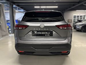 2023 MHEV Otomatik Nissan Qashqai Gri Yüzbaşıoğlu