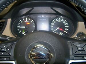 2017 Dizel Otomatik Nissan X-Trail Beyaz Yüzbaşıoğlu