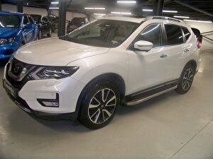 Nissan X-Trail SUV SUV 1.6 DCI Platinum X-tronic