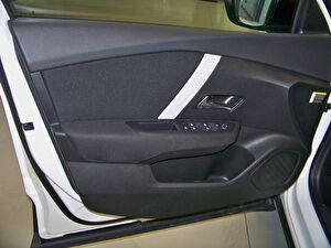 2022 Dizel Otomatik Citroen C4 Beyaz Yüzbaşıoğlu