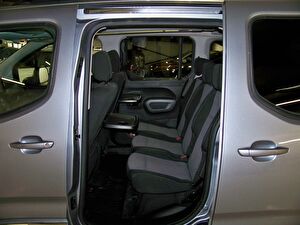 2022 Dizel Otomatik Toyota Proace City Gri Yüzbaşıoğlu