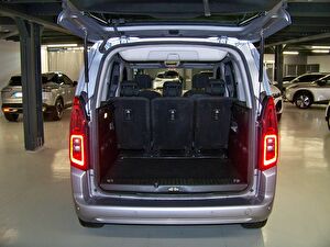 2022 Dizel Otomatik Toyota Proace City Gri Yüzbaşıoğlu
