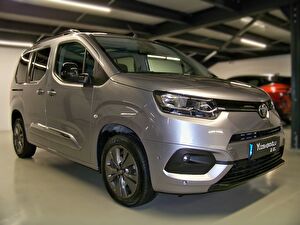 2022 Dizel Otomatik Toyota Proace City Gri Yüzbaşıoğlu