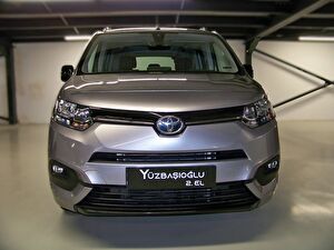 2022 Dizel Otomatik Toyota Proace City Gri Yüzbaşıoğlu