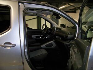 2022 Dizel Otomatik Toyota Proace City Gri Yüzbaşıoğlu