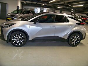 2024 Hybrid Otomatik Toyota C-HR Gümüş Gri Yüzbaşıoğlu