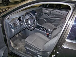 2023 Hybrid Otomatik Nissan Qashqai Siyah Yüzbaşıoğlu
