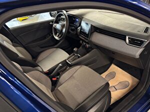 2025 Benzin Otomatik Renault Clio Mavi Yüzbaşıoğlu