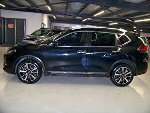 2018 Dizel Otomatik Nissan X-Trail Siyah Yüzbaşıoğlu