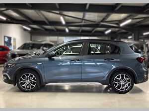 2025 Dizel Otomatik Fiat Egea Mavi Yüzbaşıoğlu