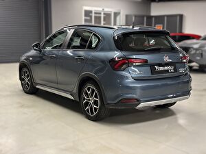 2025 Dizel Otomatik Fiat Egea Mavi Yüzbaşıoğlu