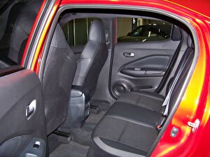 2025 Benzin Otomatik Nissan Juke Kırmızı Yüzbaşıoğlu