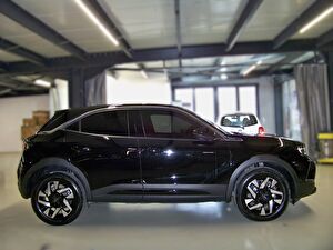 2024 Benzin Otomatik Opel Mokka Siyah Yüzbaşıoğlu