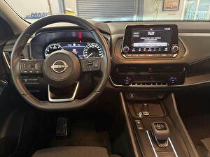 2023 MHEV Otomatik Nissan Qashqai Siyah Yüzbaşıoğlu