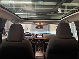 2023 MHEV Otomatik Nissan Qashqai Siyah Yüzbaşıoğlu